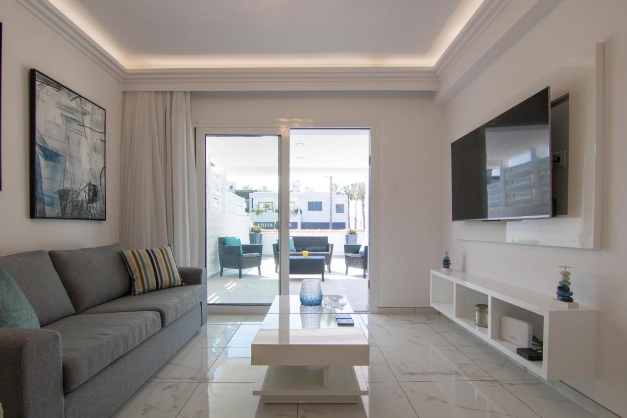 Phaedrus Living: Luxury Flat Semeli Apartment Paphos Ngoại thất bức ảnh