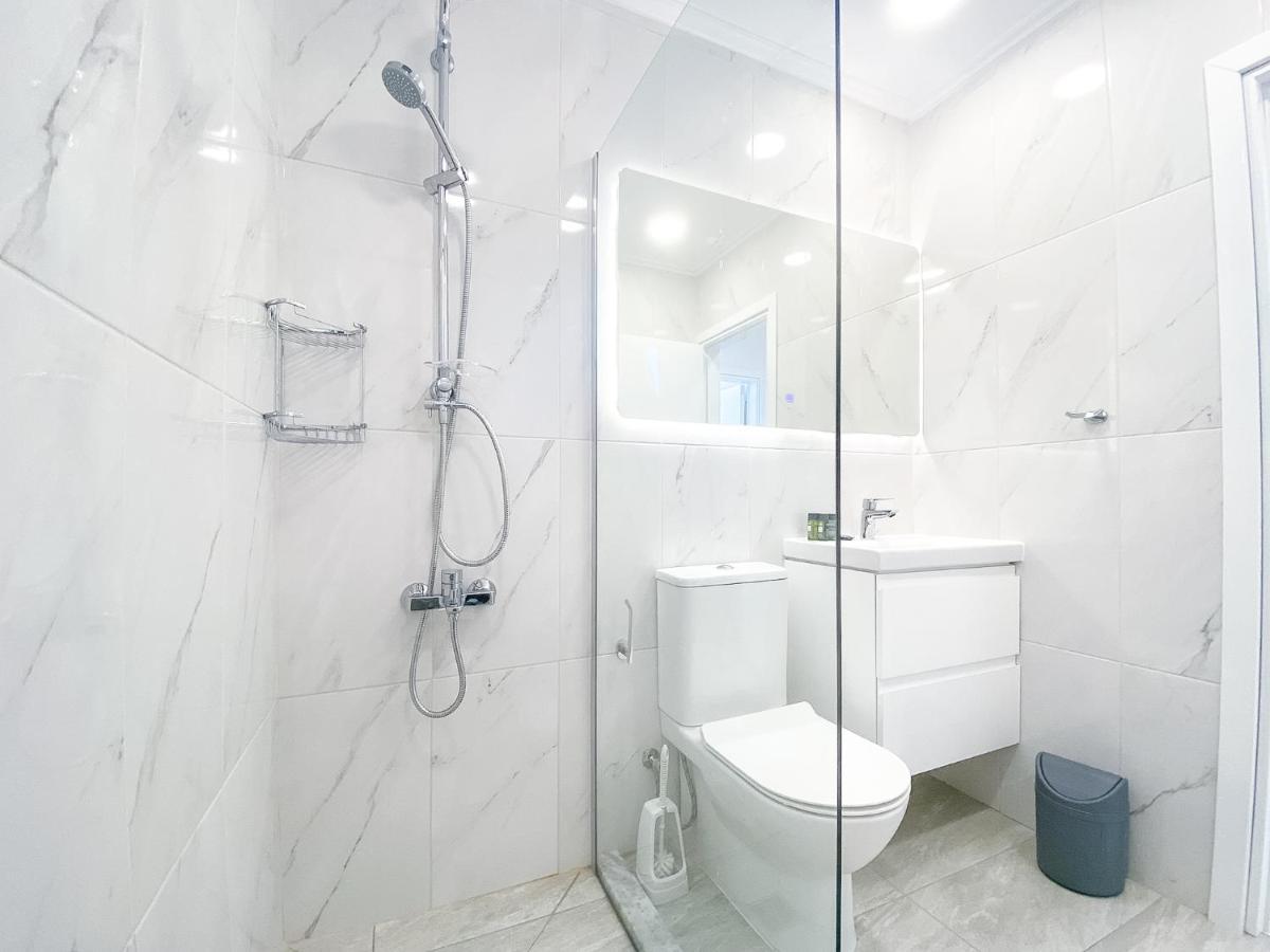Phaedrus Living: Luxury Flat Semeli Apartment Paphos Ngoại thất bức ảnh