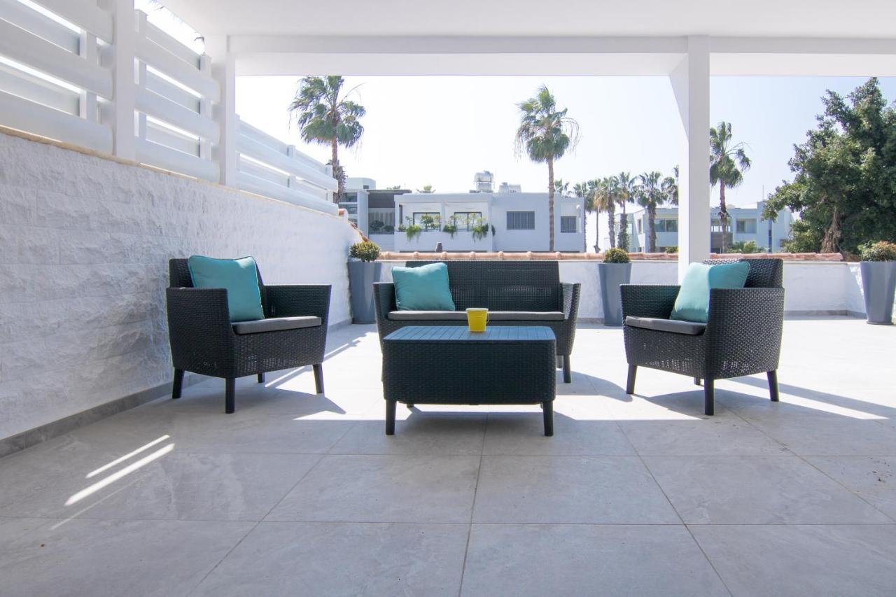 Phaedrus Living: Luxury Flat Semeli Apartment Paphos Ngoại thất bức ảnh